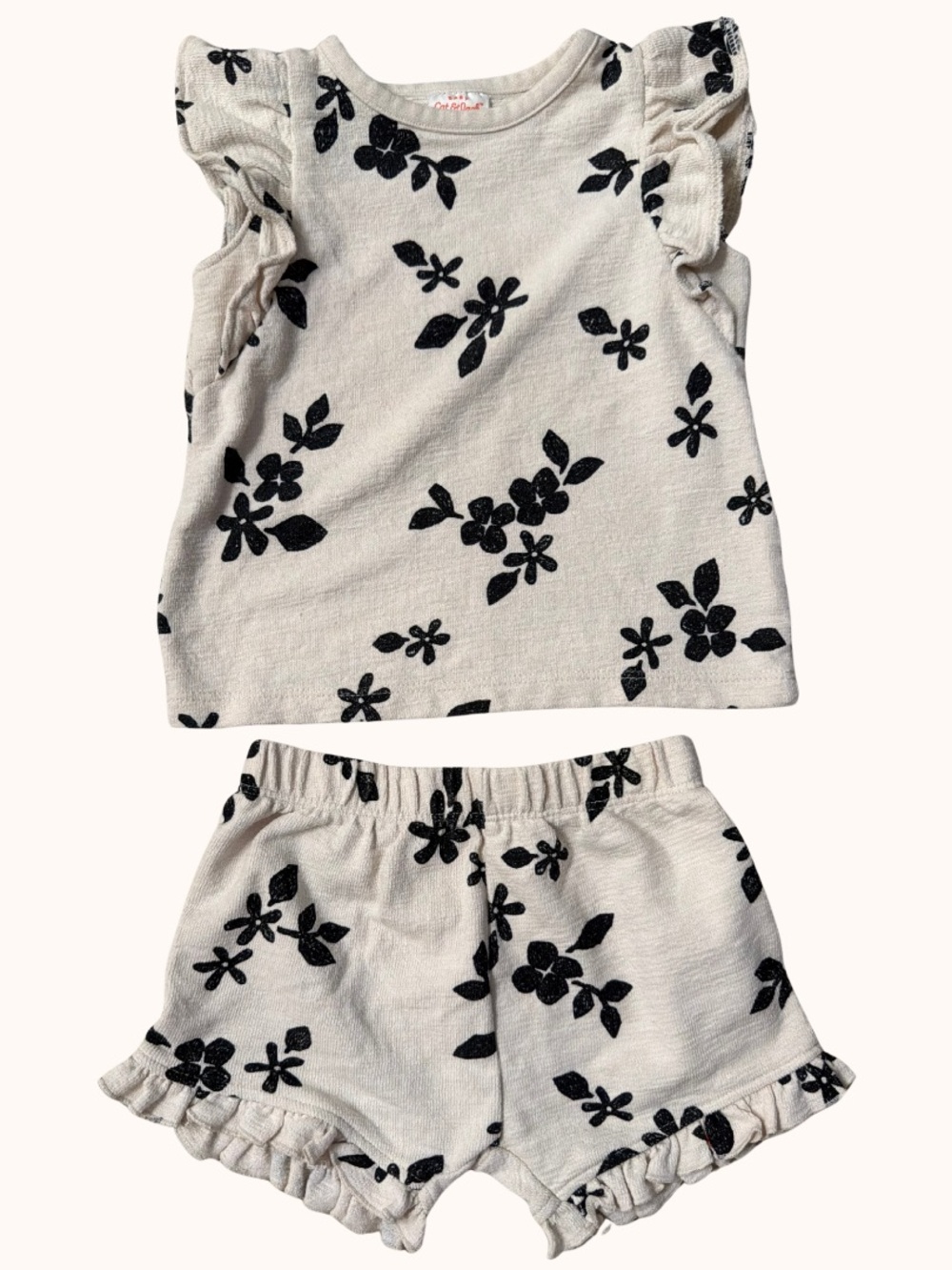 Cat & Jack Cream and Black Floral Ruffle Sleeve Pajama Set